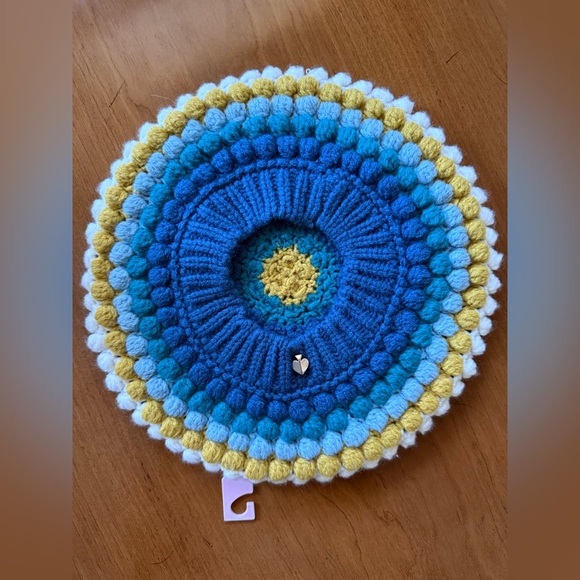 NWT Kate Spade Crochet Bobble Beret, Multicolor - Picture 4 of 6